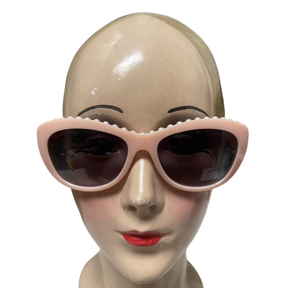 Chanel PINK SHELL FLESH Color 6040H 714/S7 Sunglasses Peek A Boo Pearls CAT EYE